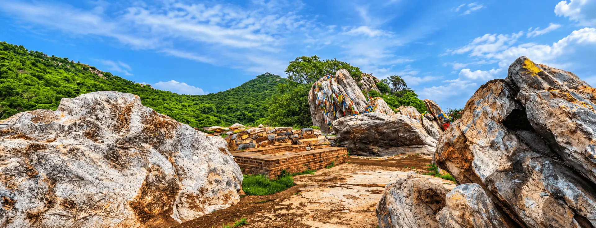 Vulture Peak & Vishwa Shanti Stupa